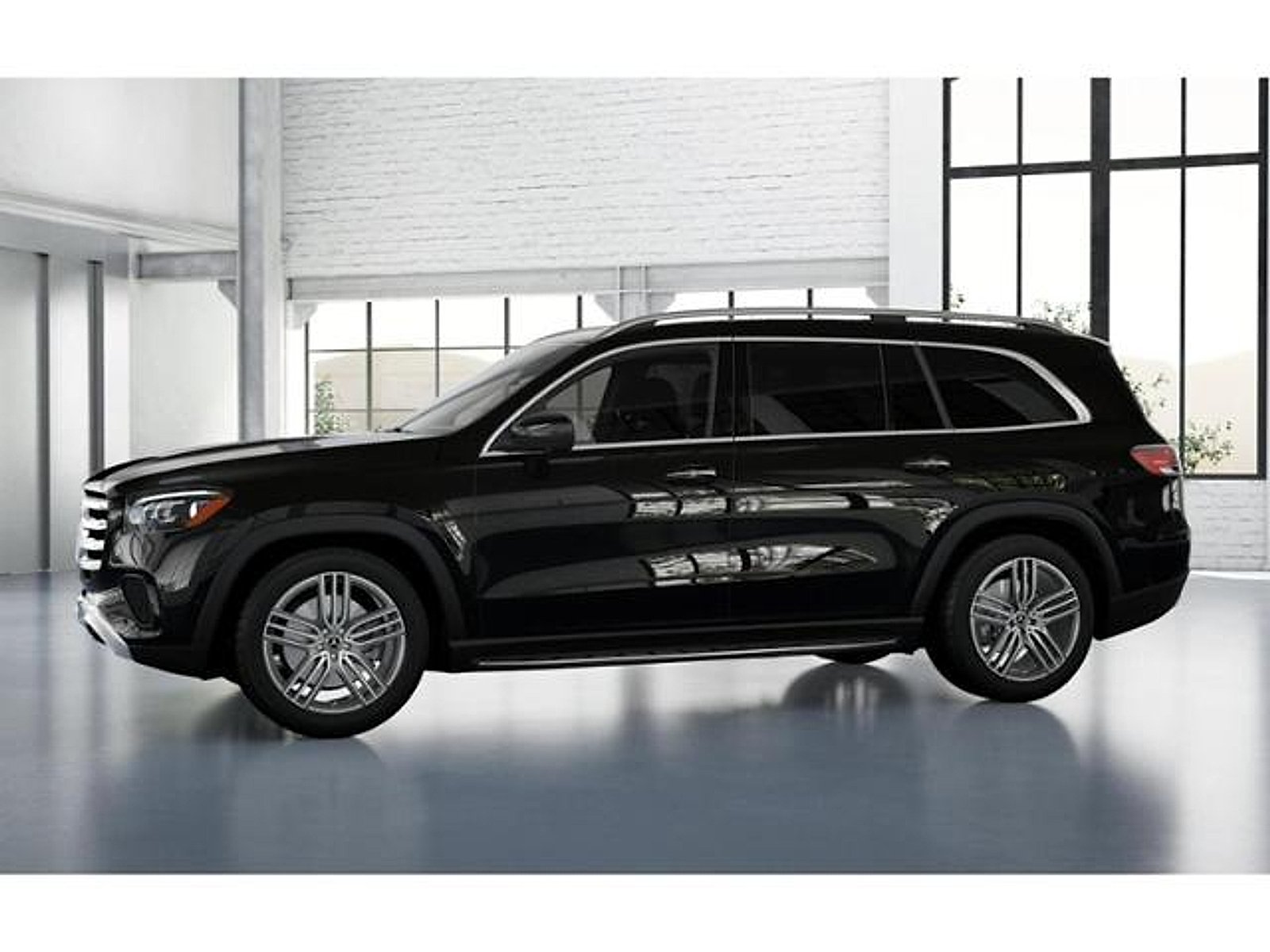 Certified Used 2025 Obsidian Black Metallic Mercedes-Benz 4MATIC® image 35