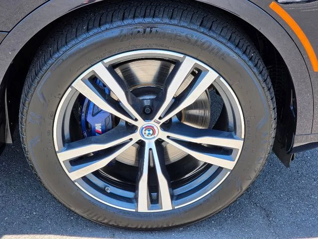 2023 BMW X7 M60i - Photo 9