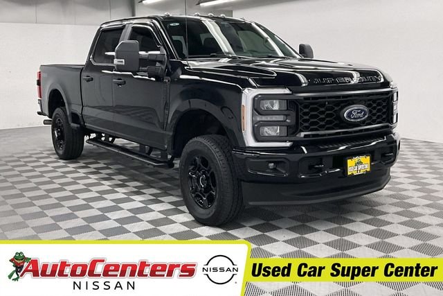 2025 Ford F-250 XL 4x4 Crew Cab 160 in's photo