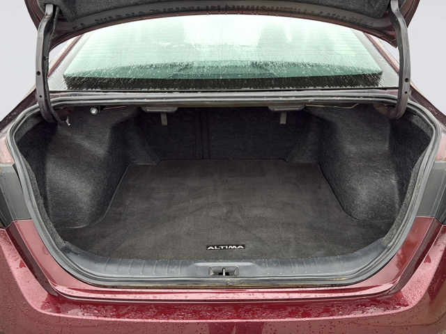 Used 2025 Red Nissan 2.5 SV image 35