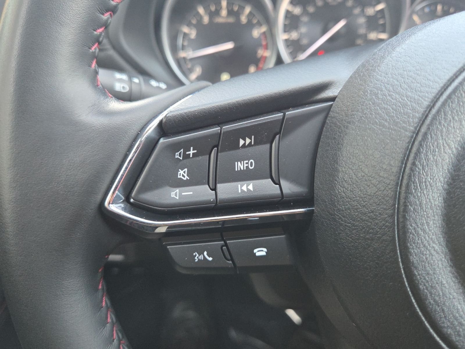 Used 2023 Gray Mazda 2.5 S Carbon Edition image 31