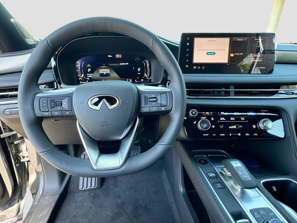 New 2027 GRAPHITE SHADOW INFINITI Luxe AWD image 11