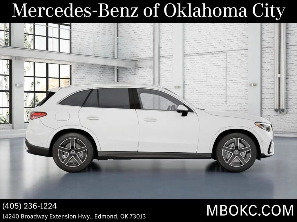 New 2026 Polar White Mercedes-Benz GLC 300 image 2