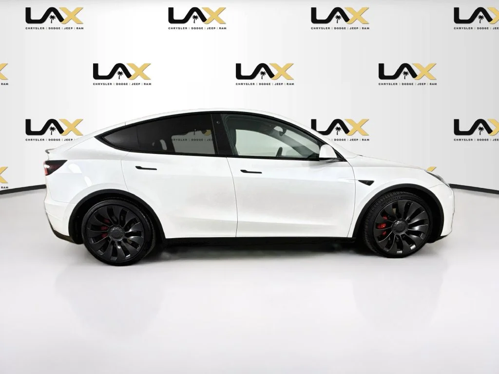 Used 2022 White Tesla Performance image 8