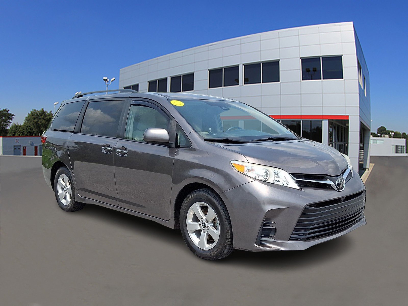 Used 2019 Predawn Gray Mica   1H1 Toyota LE Auto Access Seat image 1