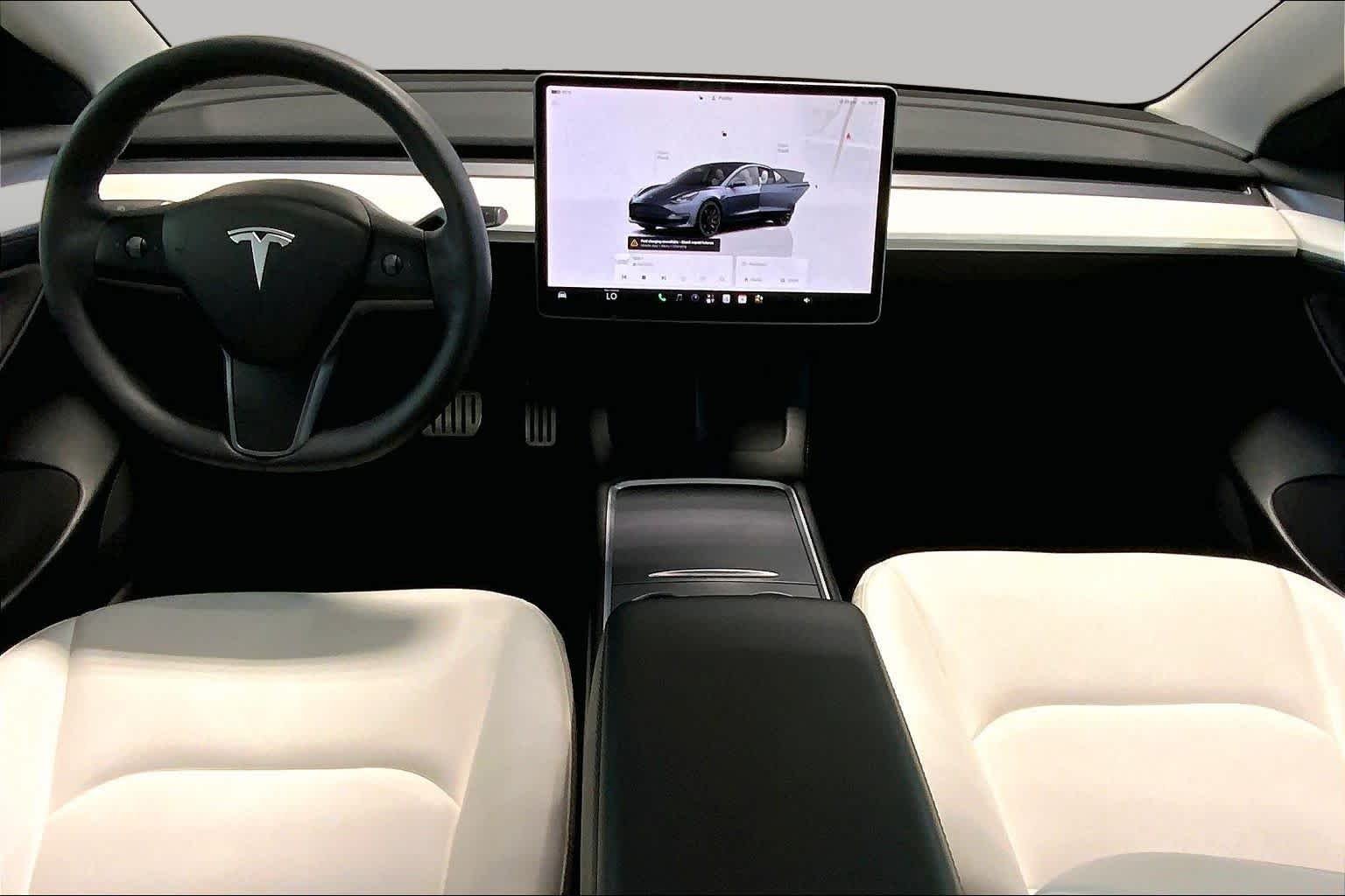 Used 2022 Midnight Silver Metallic Tesla Performance image 15