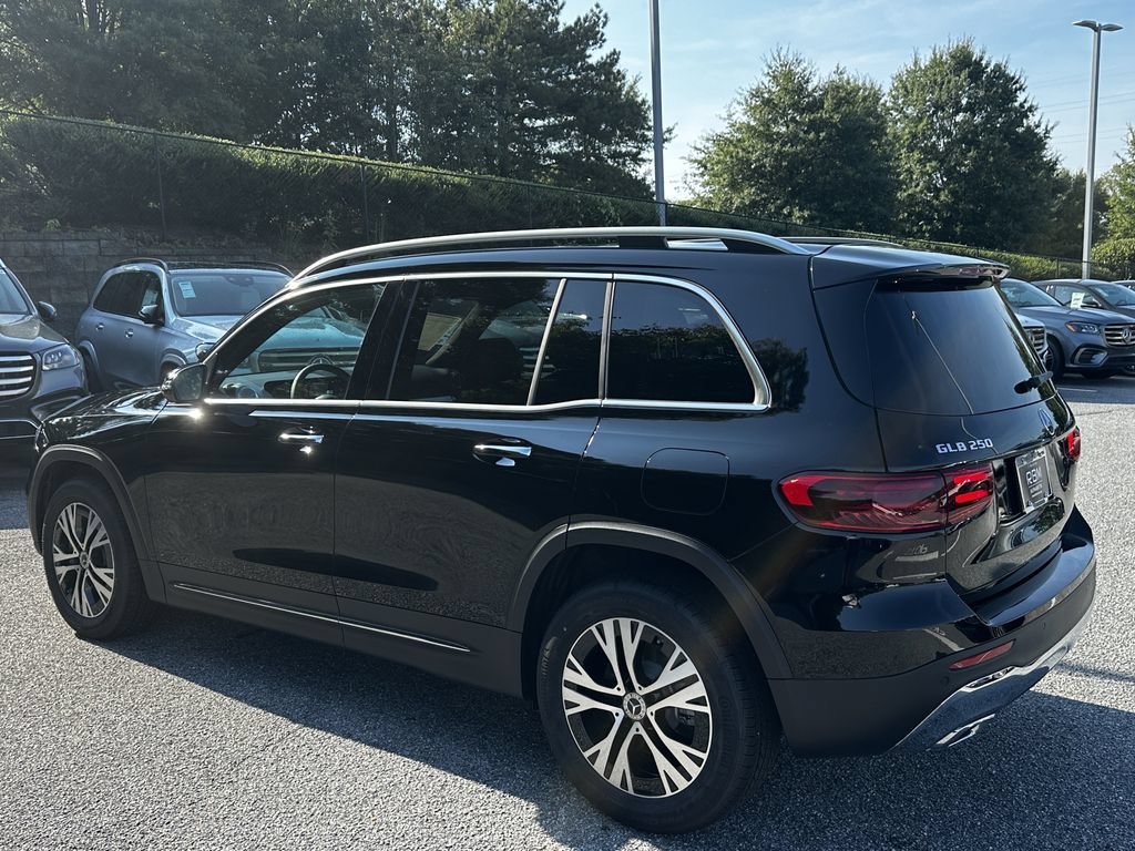 New 2026 Night Black Mercedes-Benz GLB 250 image 43