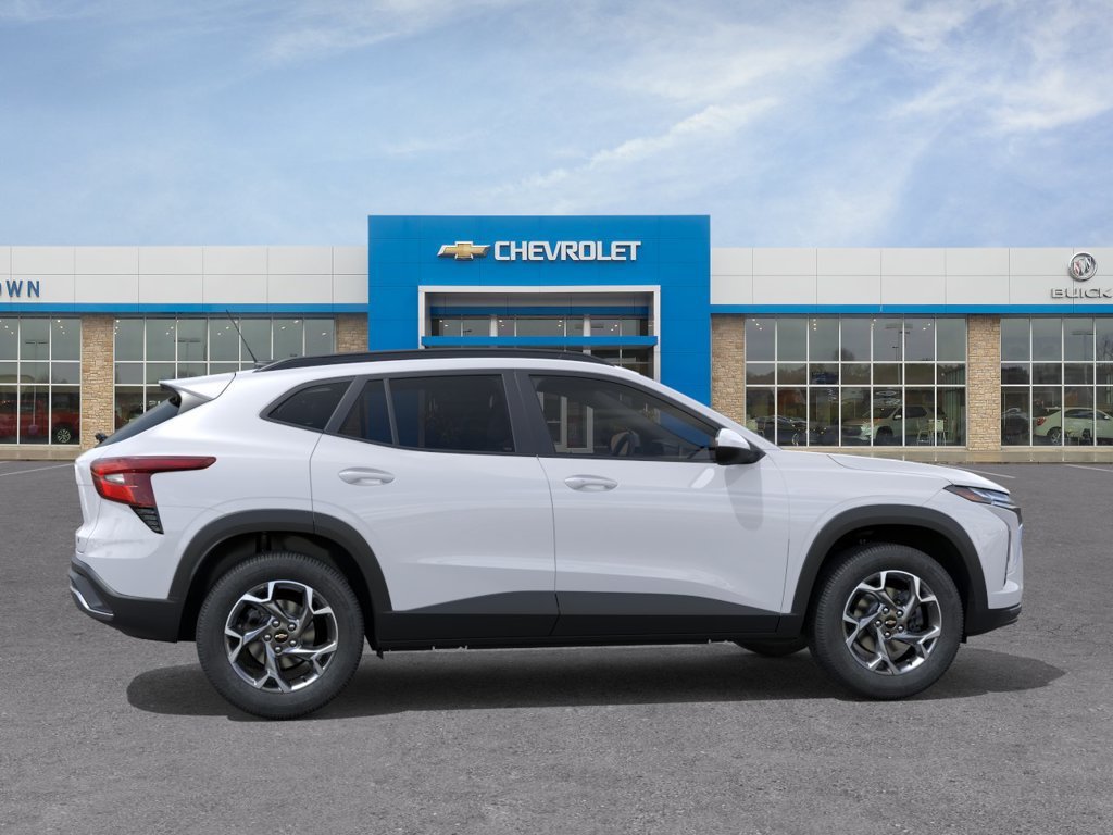 2026 Chevrolet Trax LT - Photo 5