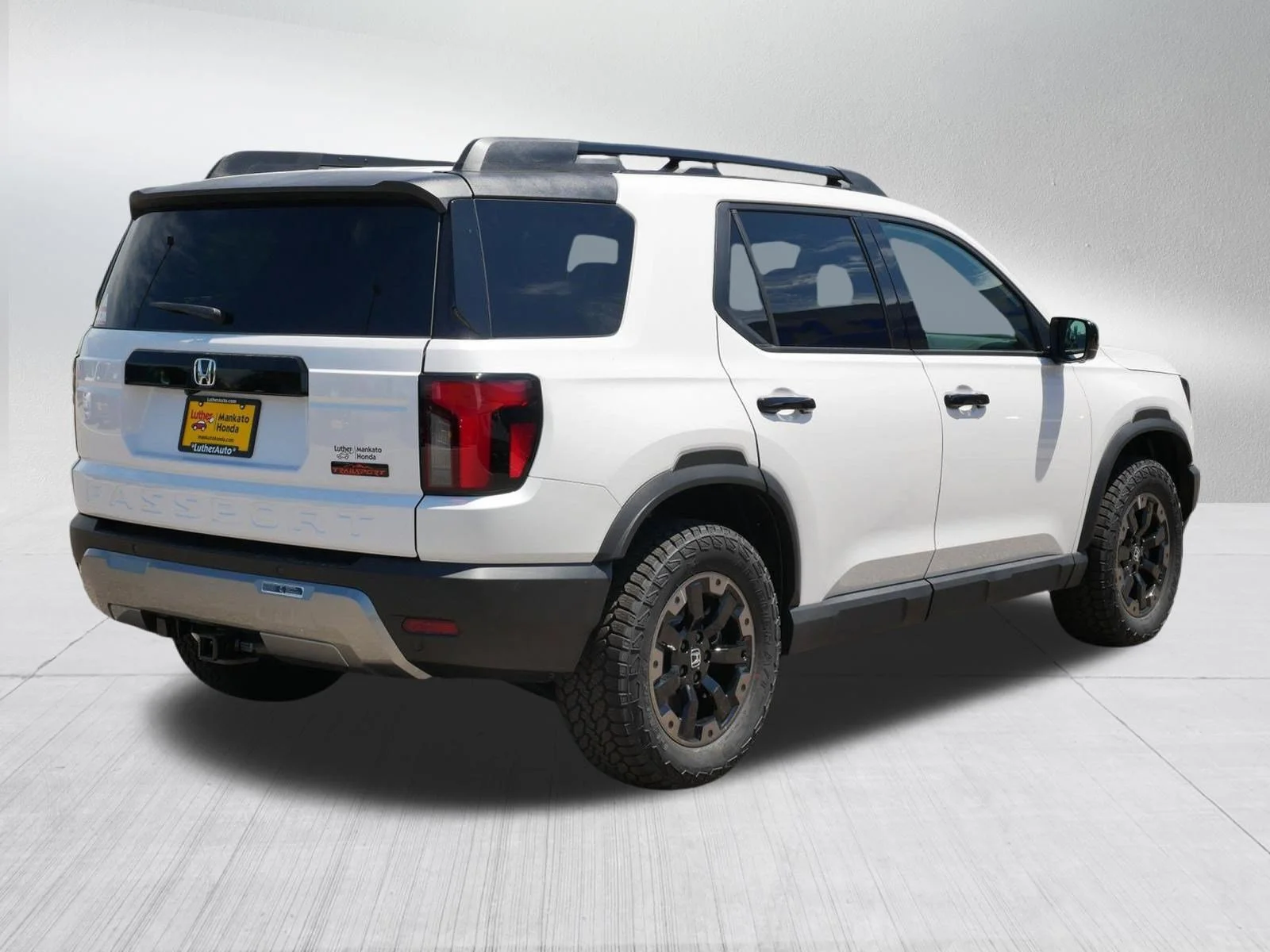 New 2026 Platinum White Pearl Honda TrailSport Elite image 4