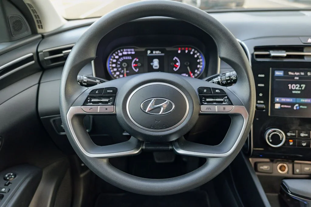 Used 2023 Shimmering Silver Hyundai SEL image 41