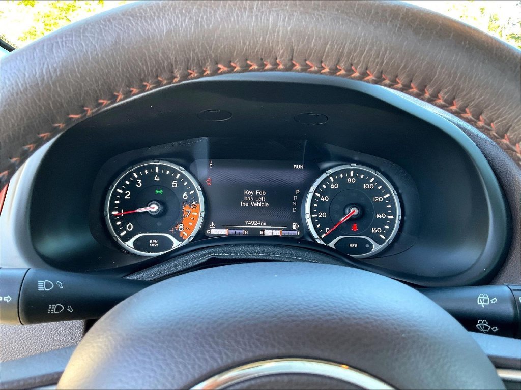 Used 2017 White Jeep Limited image 25