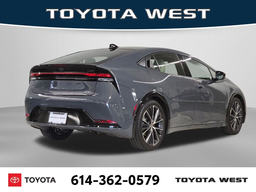 Used 2024 Gray Toyota Limited image 8