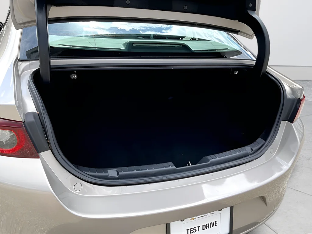 Used 2023 Silver Mazda 2.5 S Select Package Base image 22