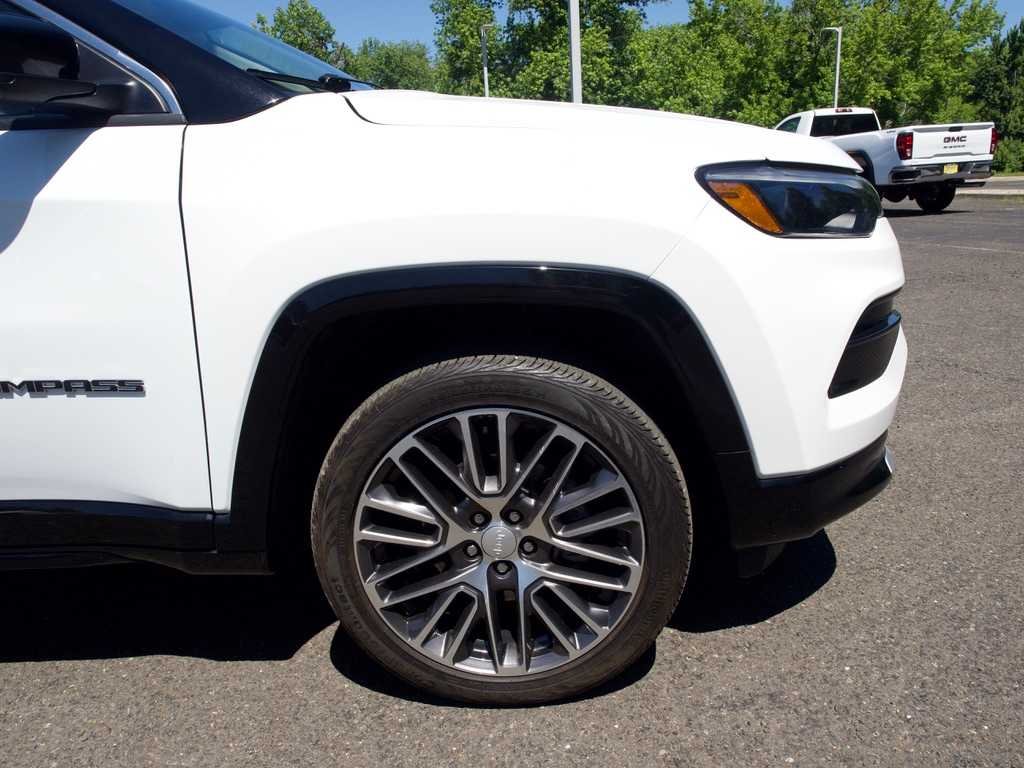 2022 Jeep Compass Limited - Photo 13