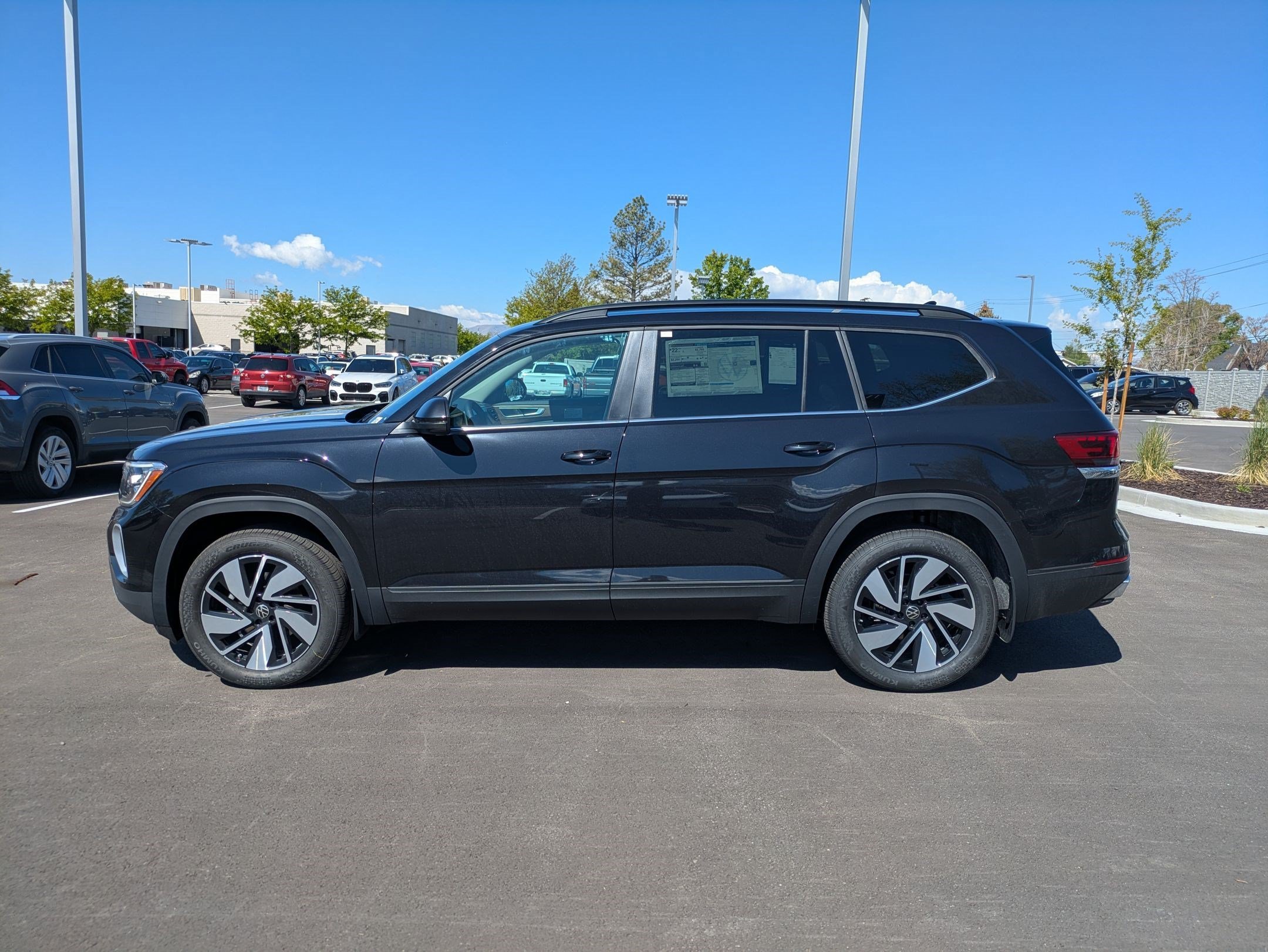 New 2026 Deep Black Pearl Volkswagen 2.0T SE w/Technology image 7