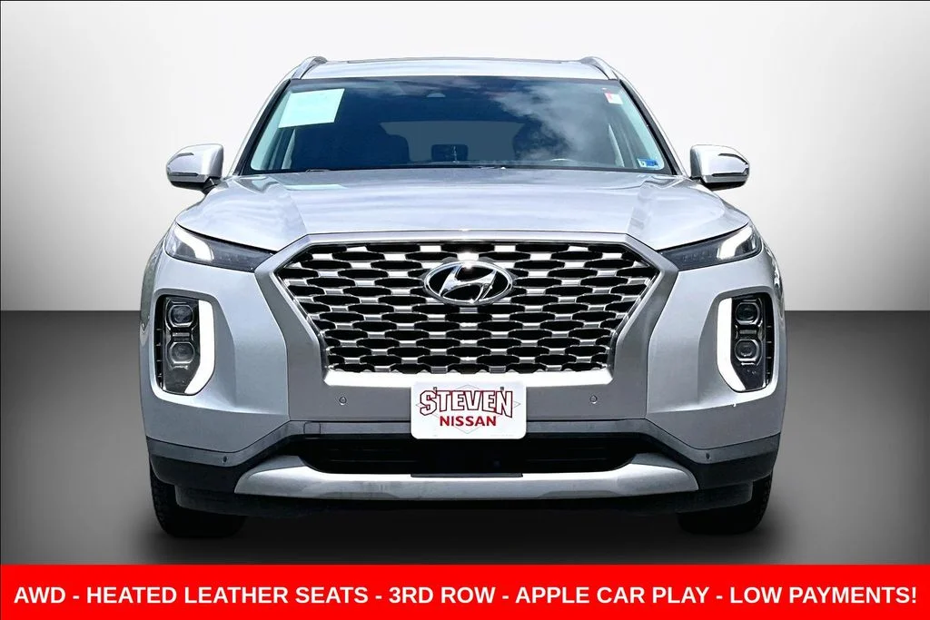 Certified Used 2022 Silver Hyundai SEL image 2