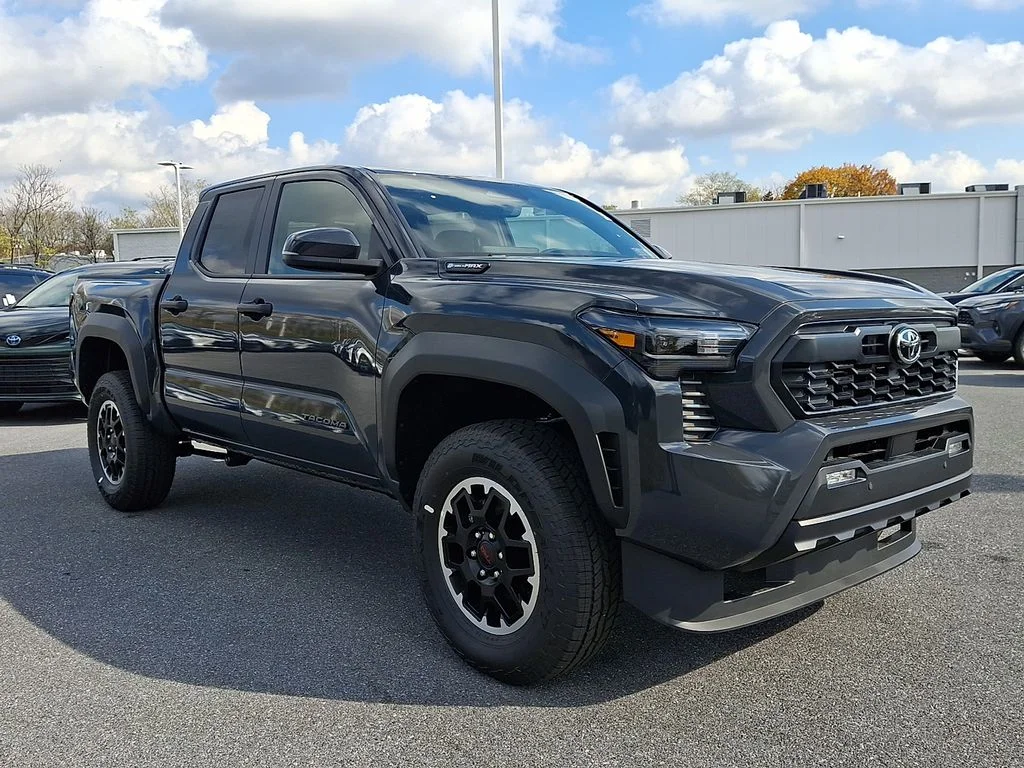 New 2025  Toyota TRD Off Road image 3