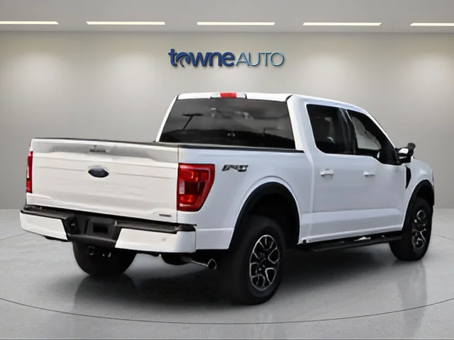 Used 2023 White Ford XLT image 6