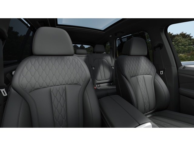 New 2026 Tanzanite Blue II Metallic BMW X5 50e image 11