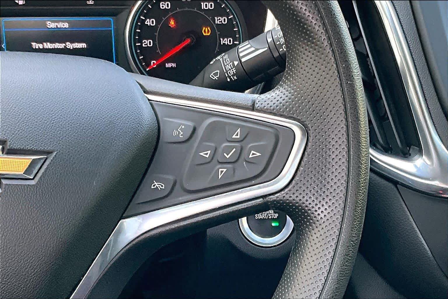 Used 2019 Ivy Metallic Chevrolet LT image 24