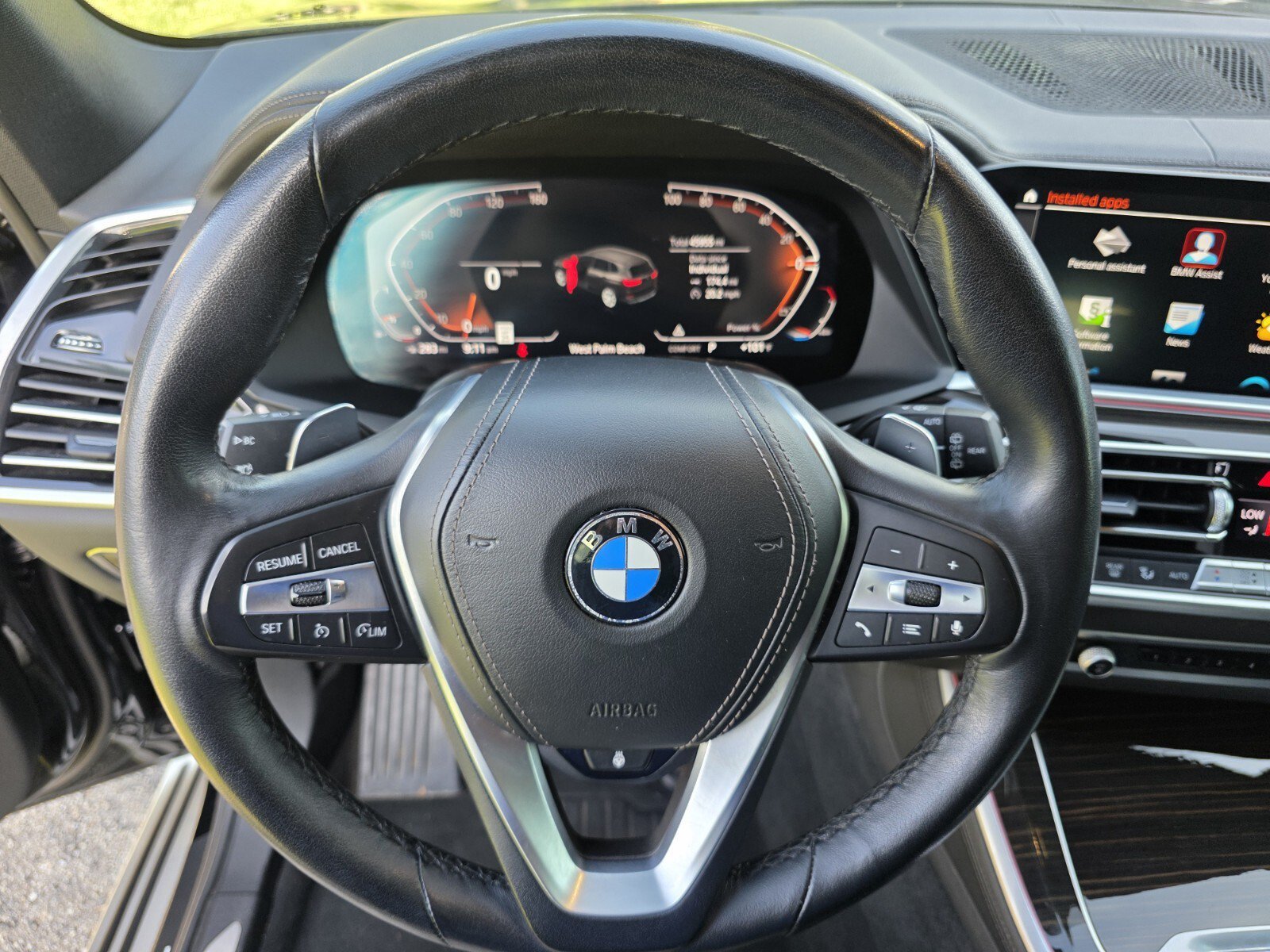Used 2023 Jet Black BMW xDrive40i image 19