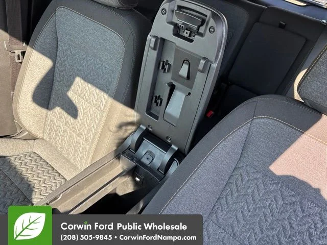 Used 2022 Blue Glow Metallic Chevrolet  image 23