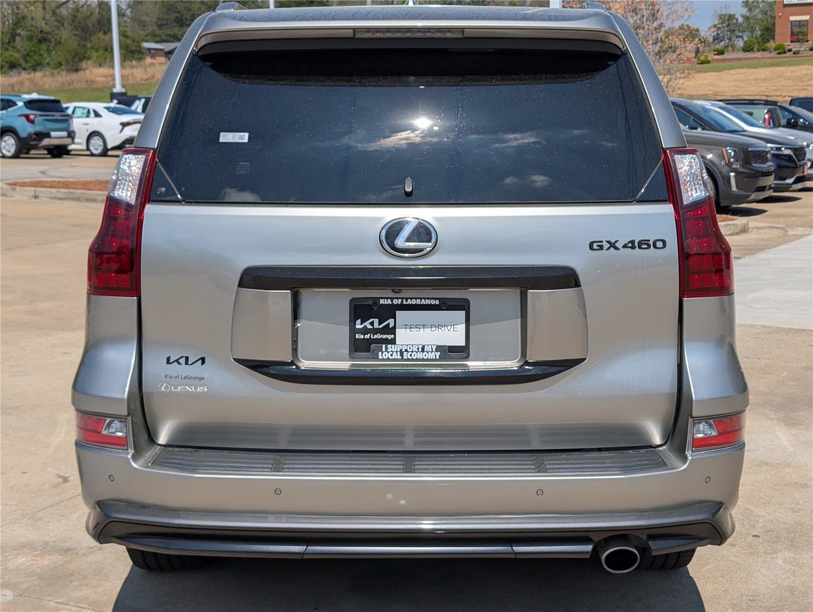 2022 Lexus GX LUXURY - Photo 8