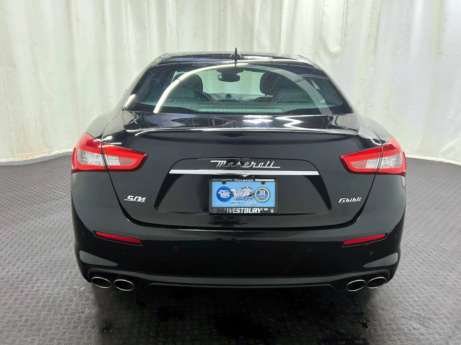 Used 2018 Black Maserati S Q4 image 8