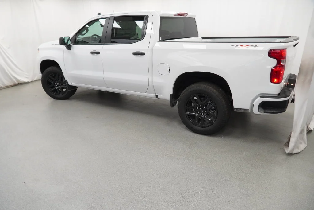 2026 Chevrolet Silverado 1500 Custom - Photo 6