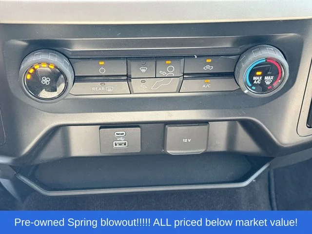 Used 2021 White Ford XLT image 25