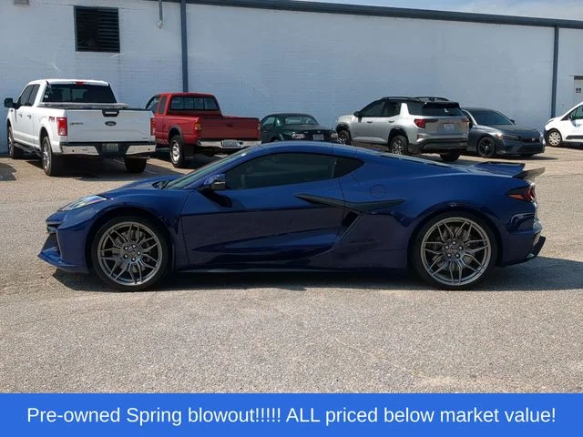 Used 2025 Purple Chevrolet Z06 image 10