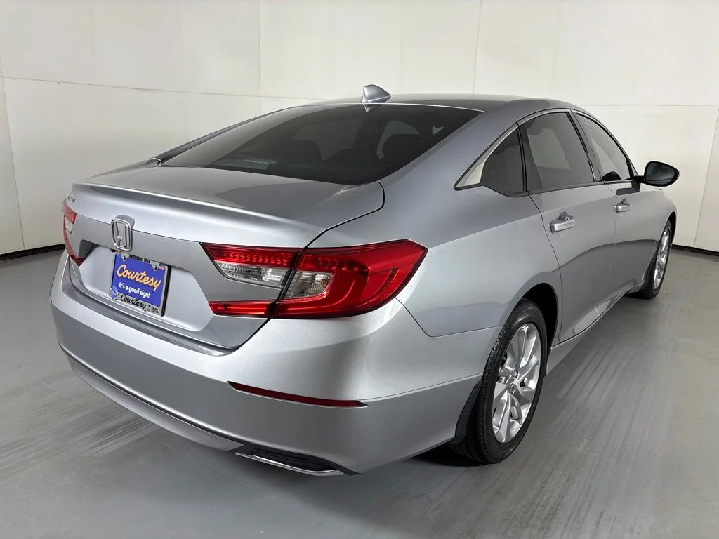 Used 2020  Honda LX image 8