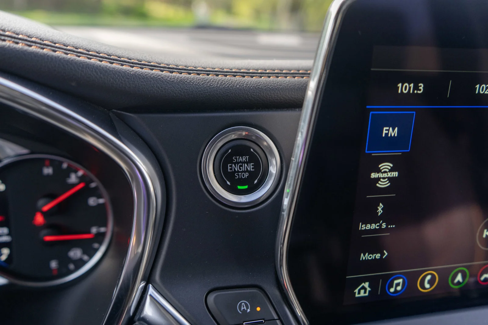 Used 2024 Black Chevrolet Premier image 23