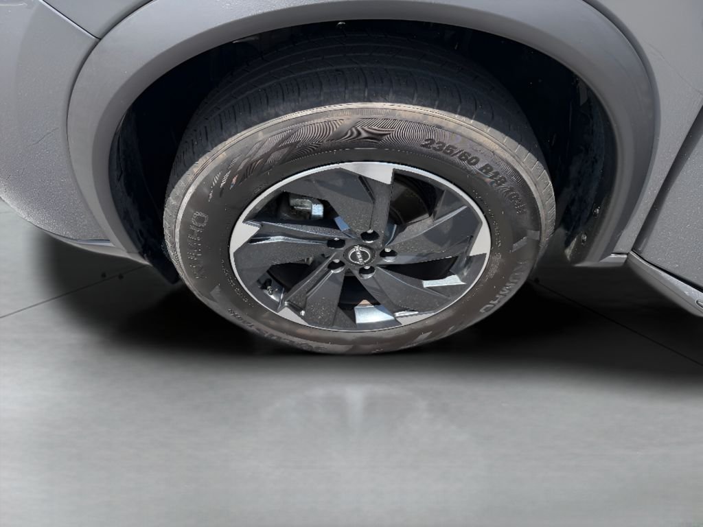 2024 Nissan Rogue SV - Photo 35