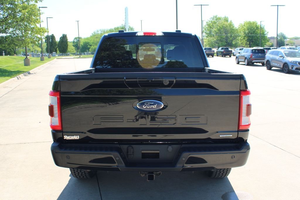 Used 2023  Ford Lariat image 15