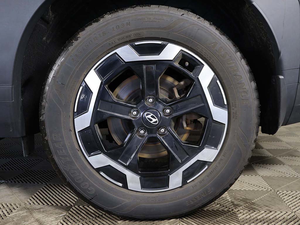 Used 2024 Gray Hyundai SE image 19