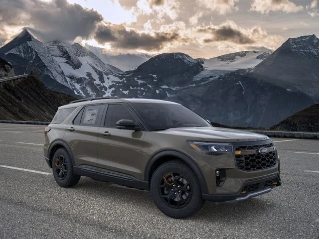 New 2026 Gray Ford Tremor image 7