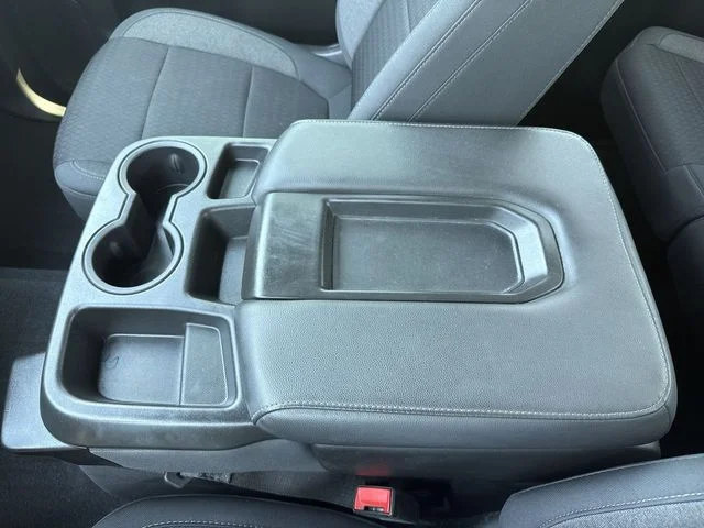 Used 2020 Silver GMC SLE image 20