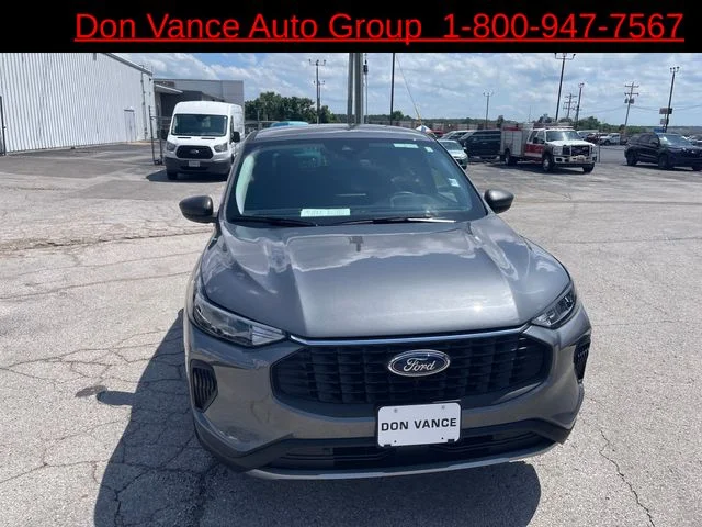 Used 2025 Gray Ford Active image 8