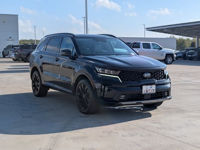 Used 2021 Black Kia SX image 7