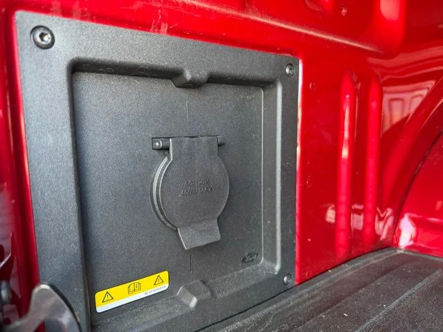 Used 2024 Red Ford XLT image 24
