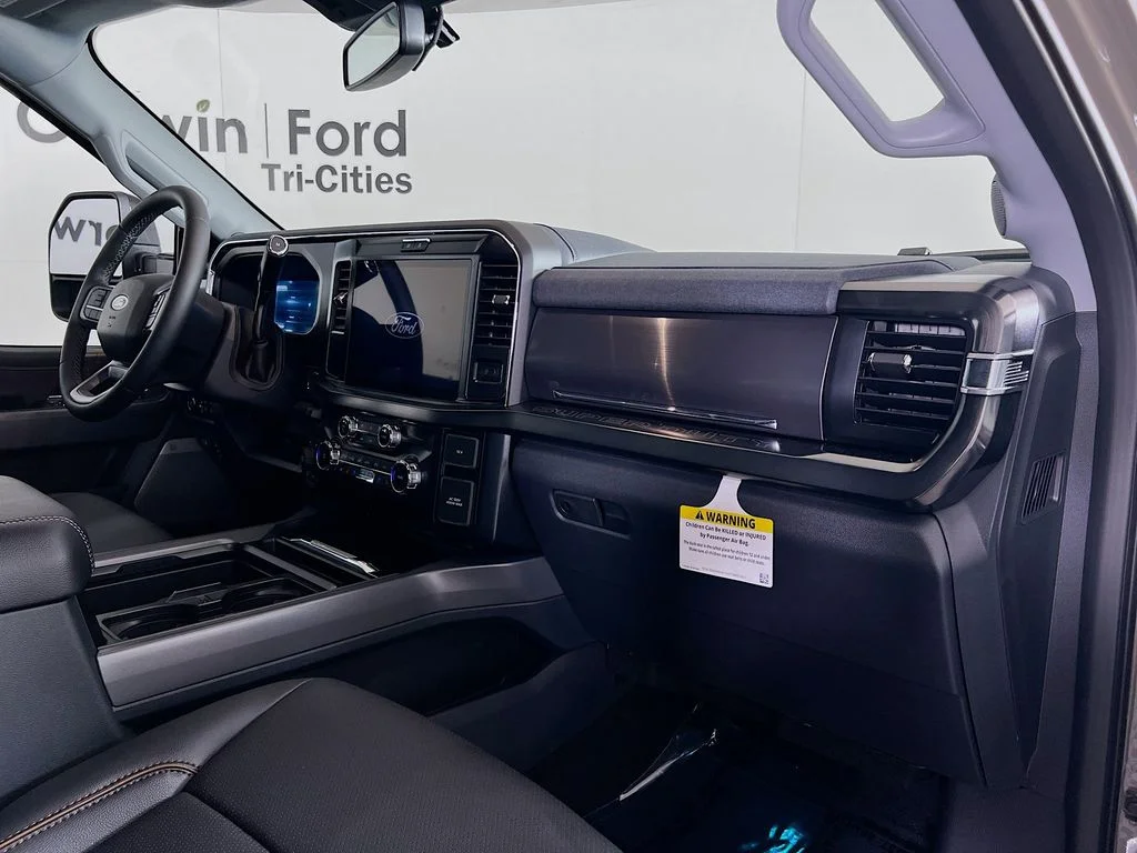 New 2026 Marsh Gray Ford Lariat image 30