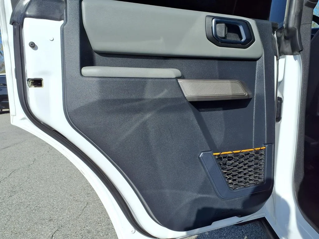 Used 2023 White Ford Badlands image 22