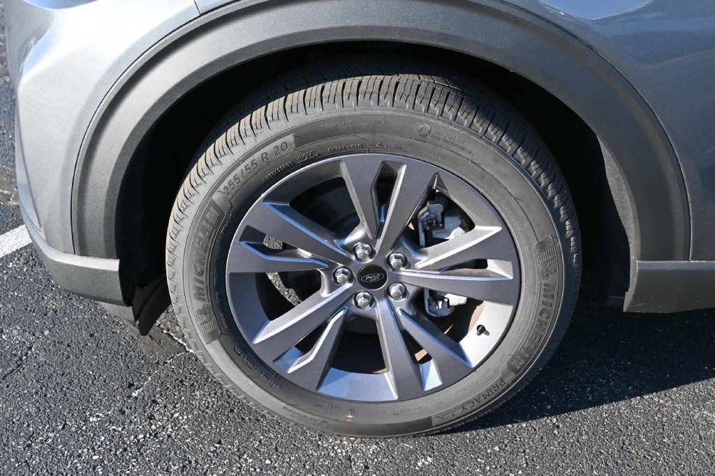 Certified Used 2025 Gray Metallic Ford Active image 14