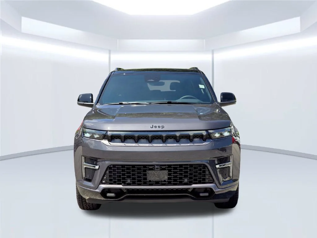 New 2026 Gray Jeep Upland image 17