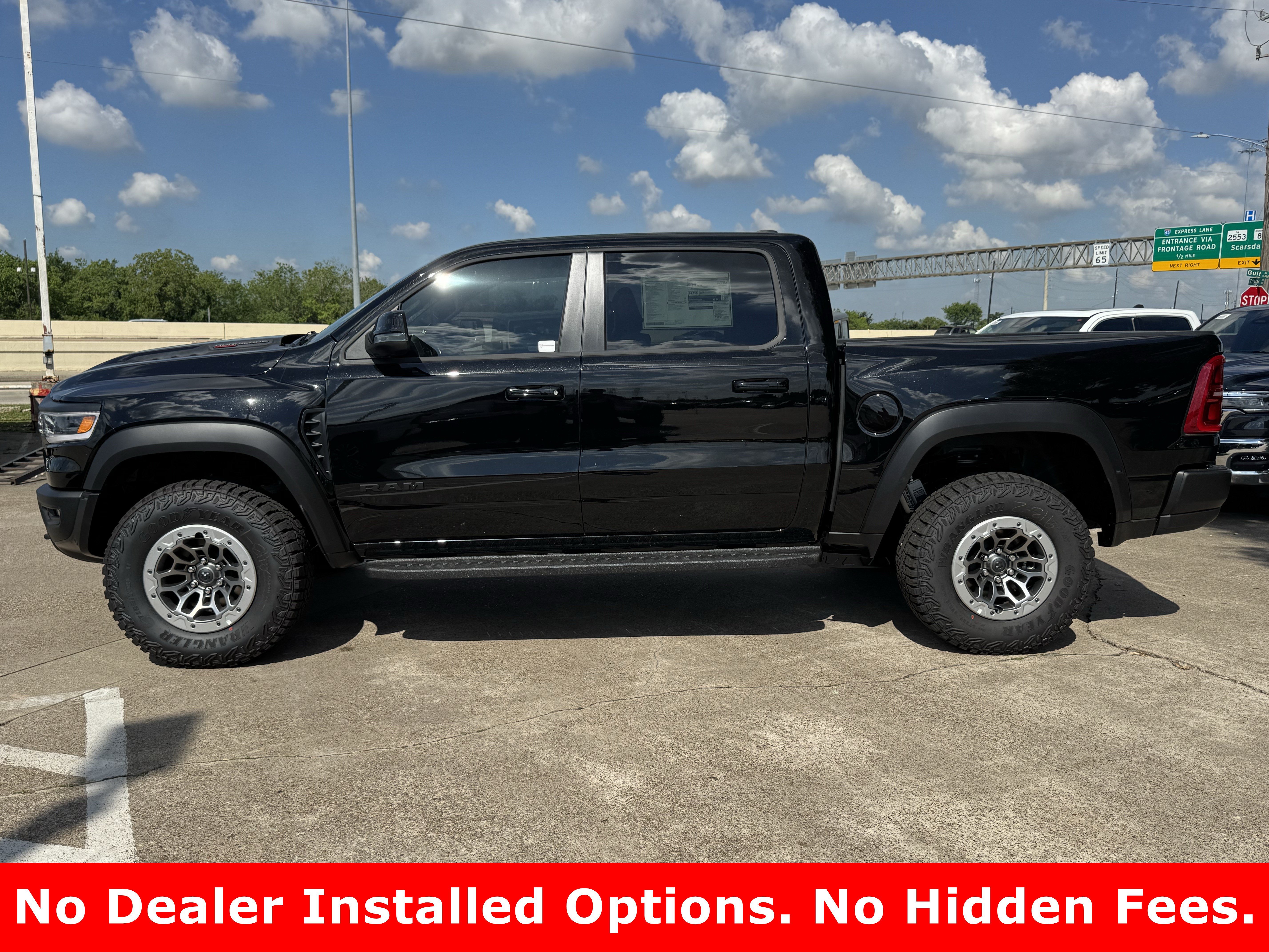 New 2026 Diamond Black Crystal Pearl-Coat Exterior Paint RAM RHO image 6
