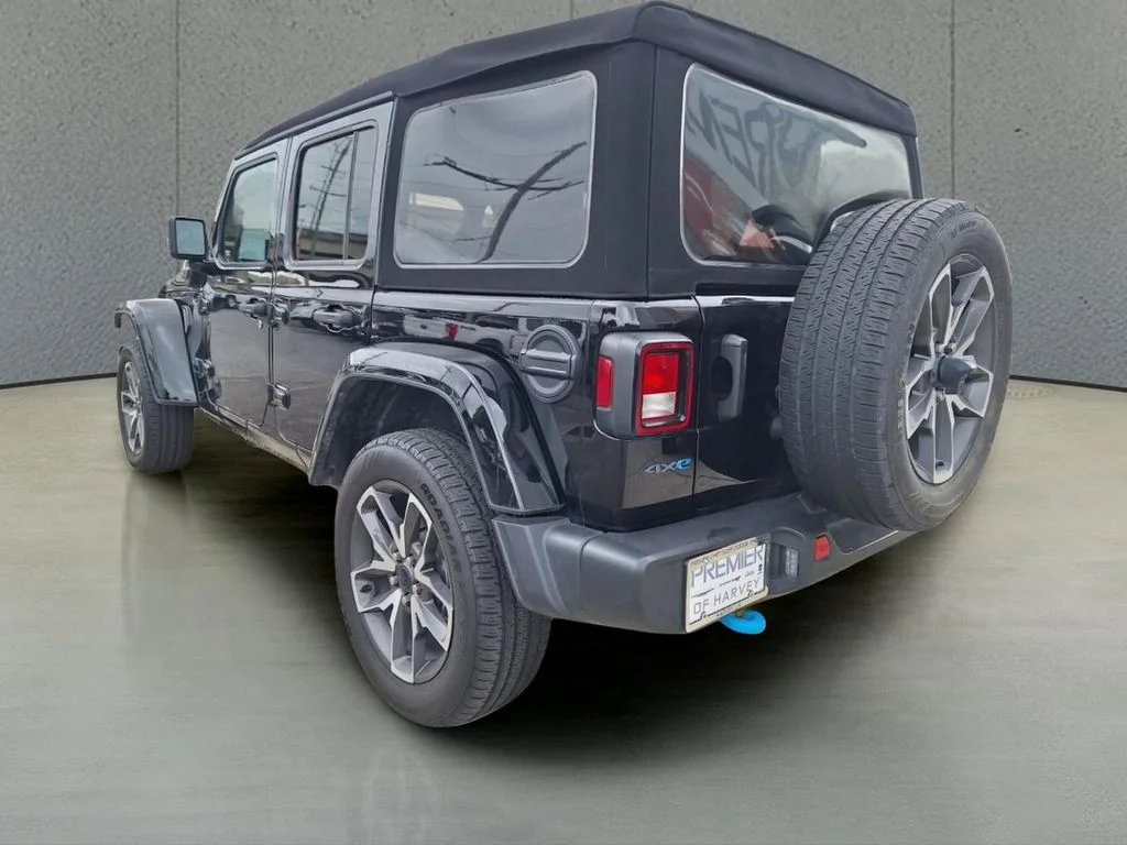 Used 2024 Black Jeep Sport S 4xe image 3