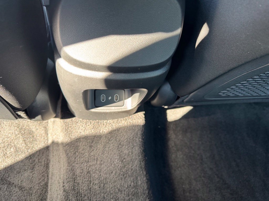 Certified Used 2024 White Hyundai SEL image 24