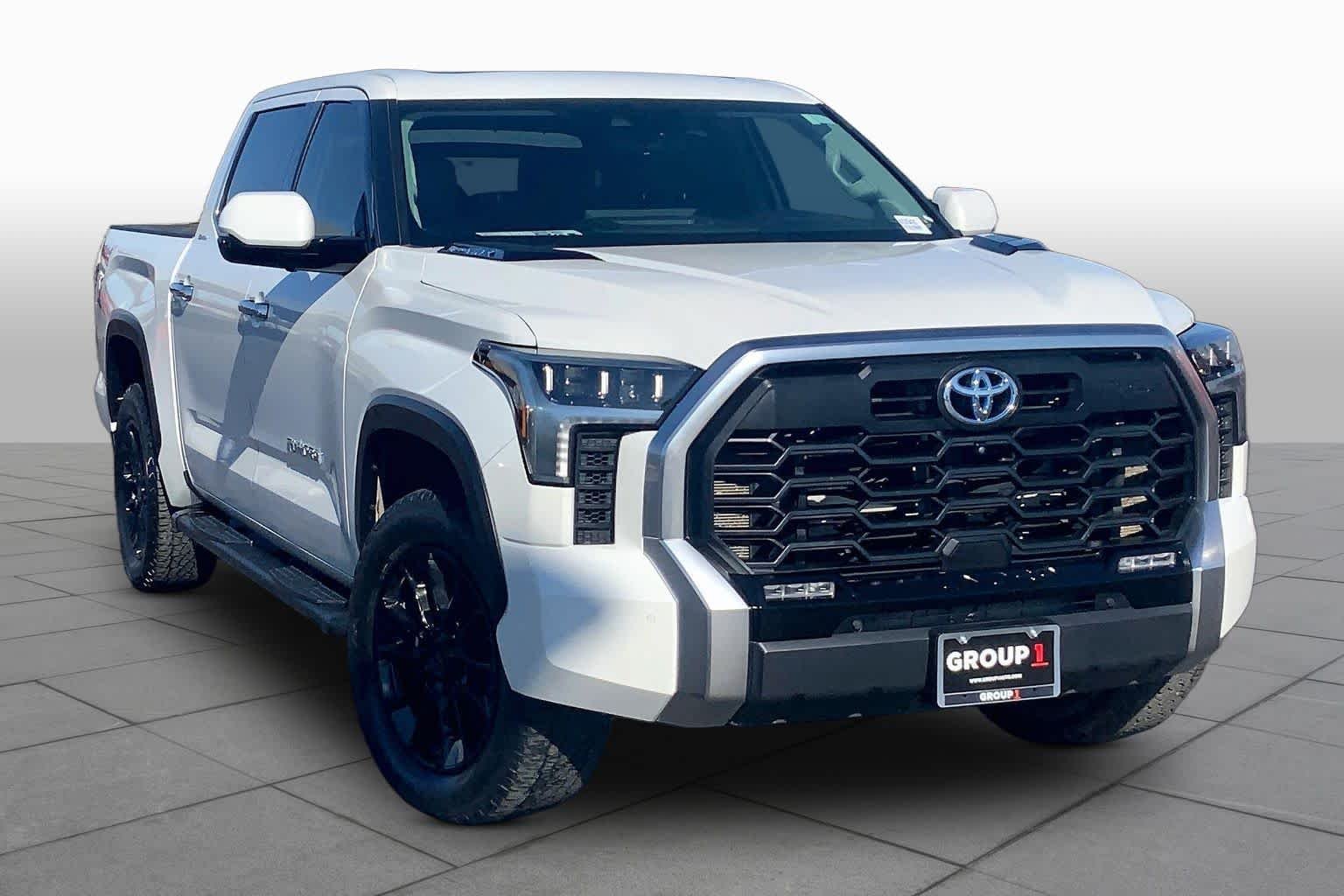 Used 2022 Wind Chill Pearl Toyota Limited Hybrid image 3