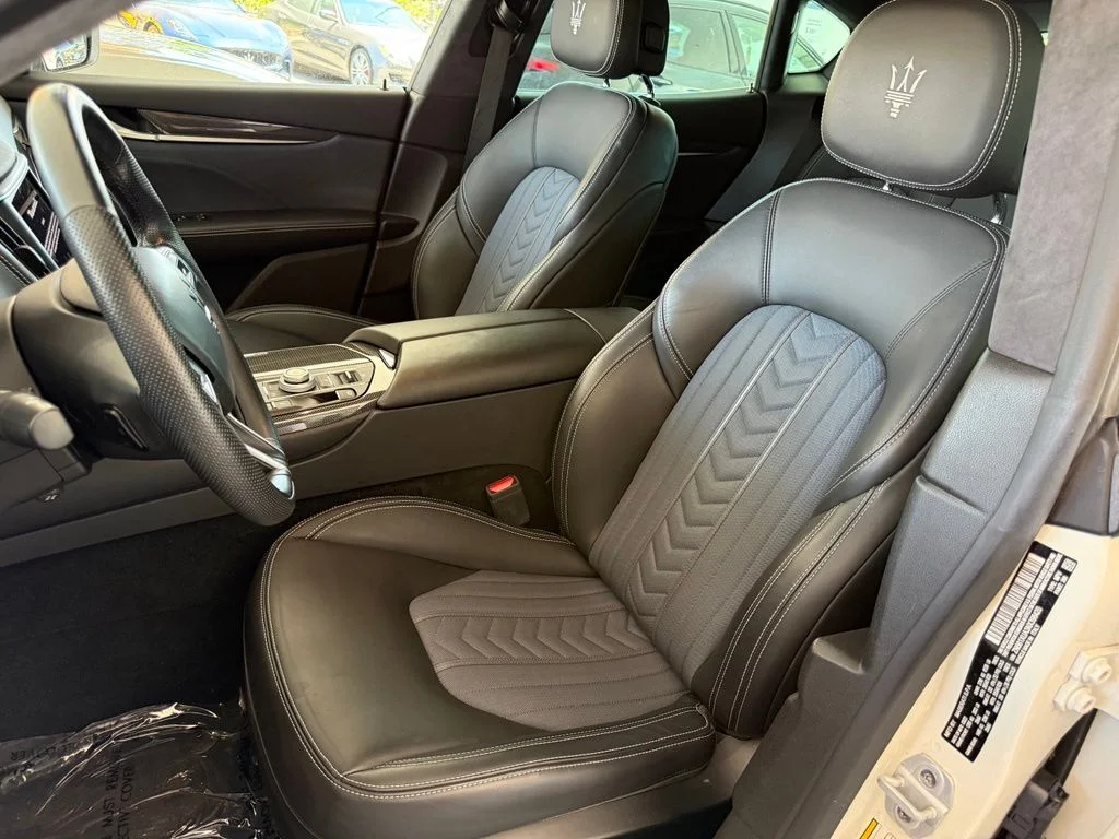 Used 2022 Bianco Maserati GT image 15